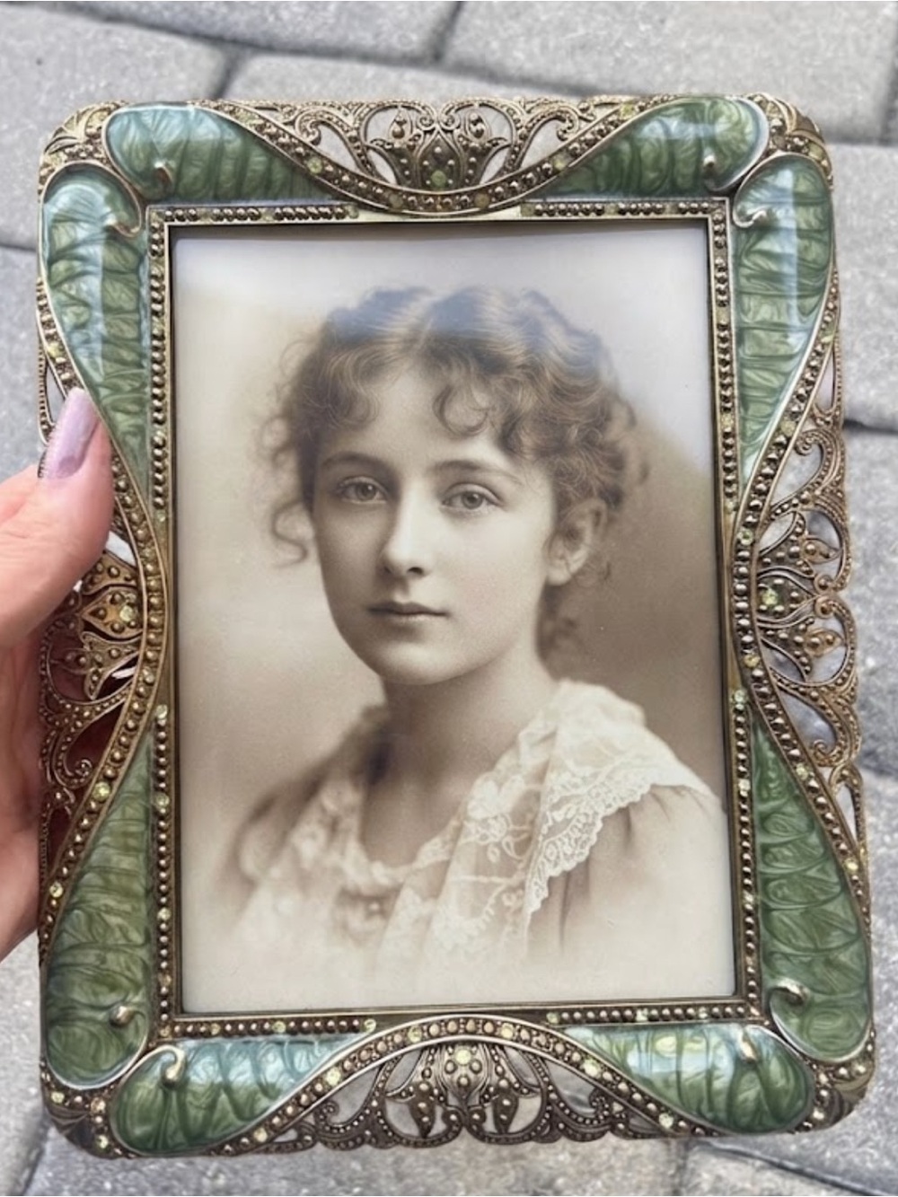 Belle Miason light green vintage ornate frame